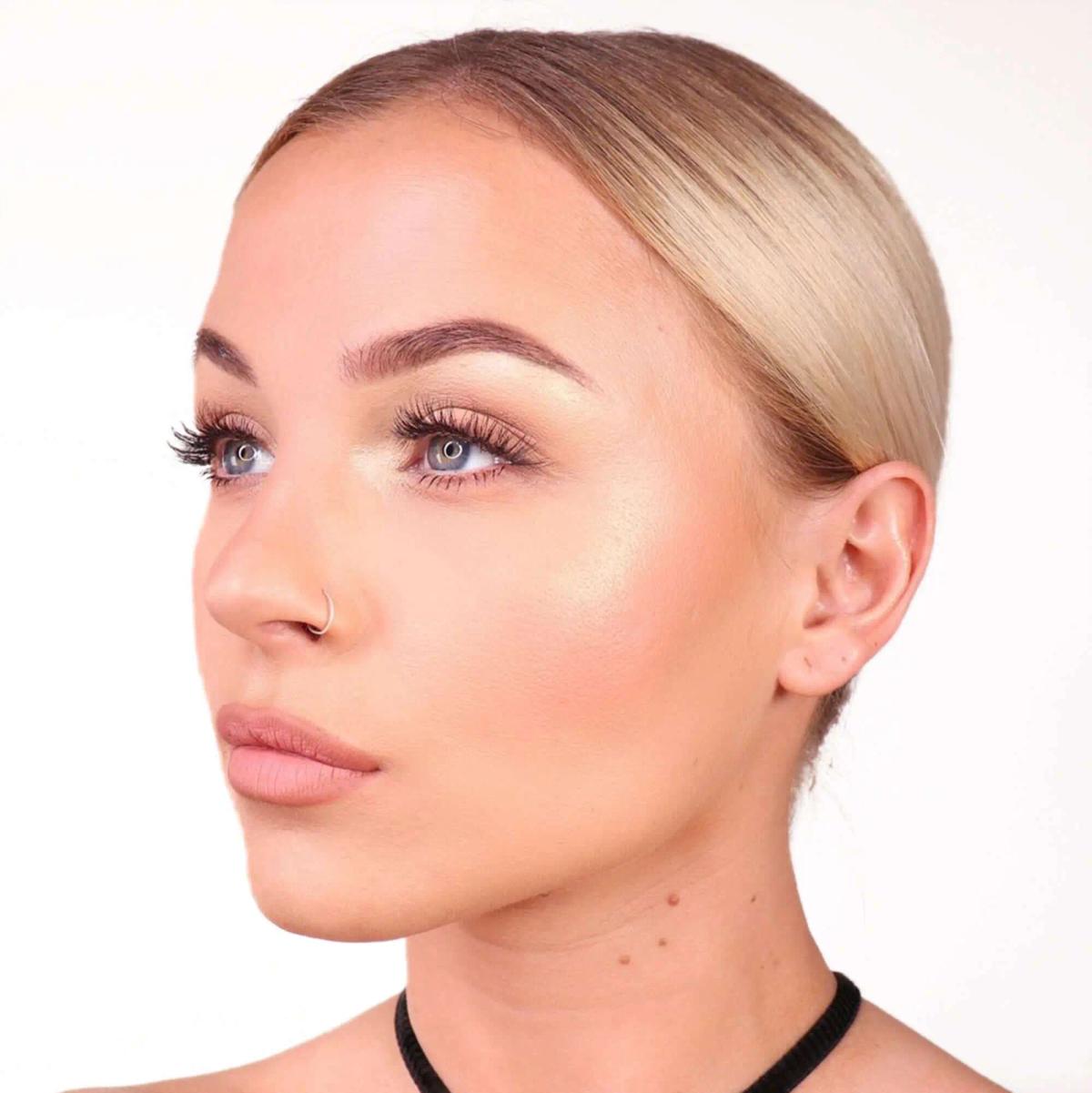 The balm LET S BOLT 8G