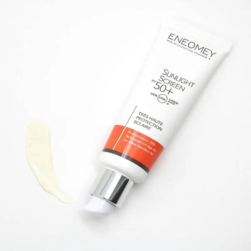 ENEOMEY LIGHT SUNSCREEN