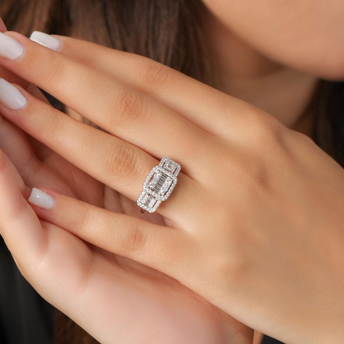 Bague Élégance Éternelle