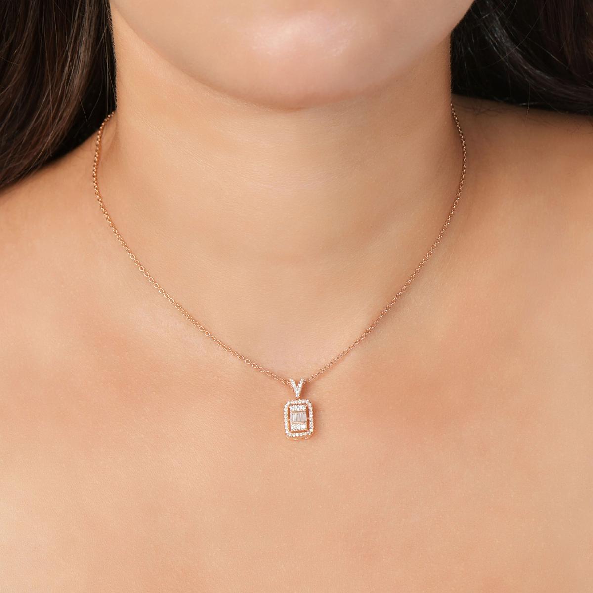 Collier Chic