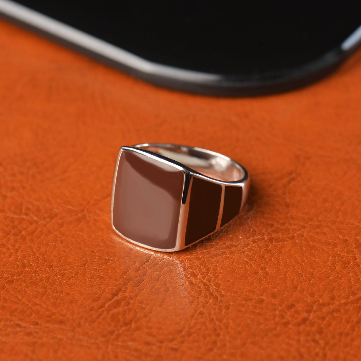 Bague Chevalière Homme en Argent 925 Émail Marron Cognac | Collection Classic Signet