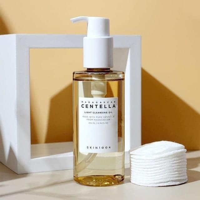 Skin1004 Madagascar Centella Light Cleansing Oil Huile nettoyante 200 ml