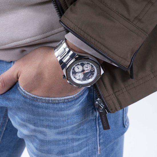 Guess Montre Homme contraste raffiné