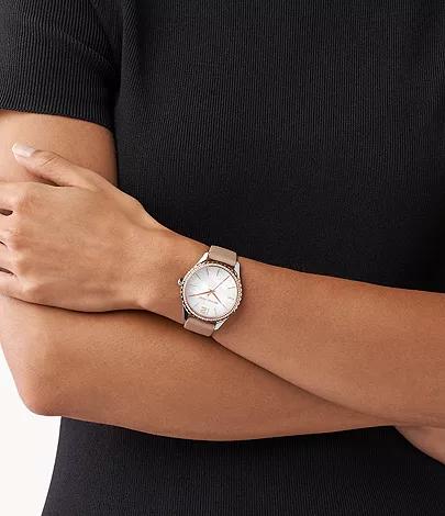 Michael Kors Montre Femme délicate élégance