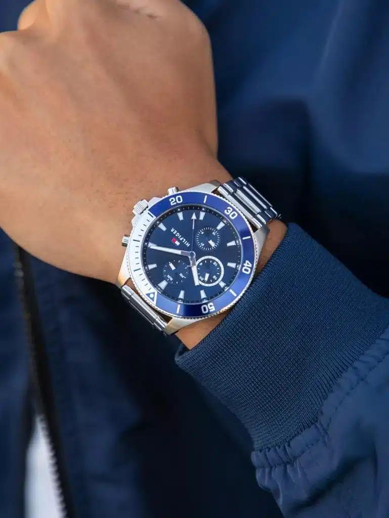 Montre Tommy Homme présence unique de prestige