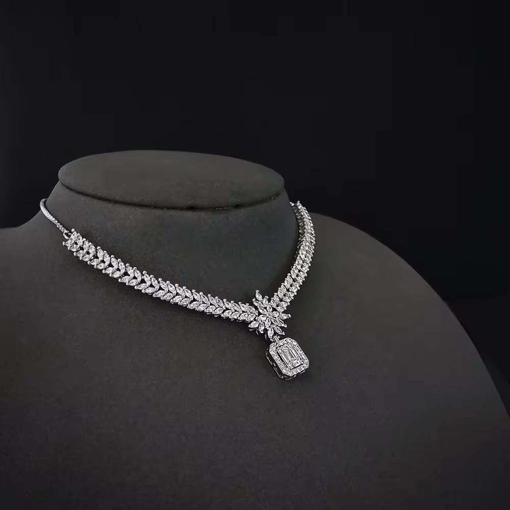 Parure Crystaline